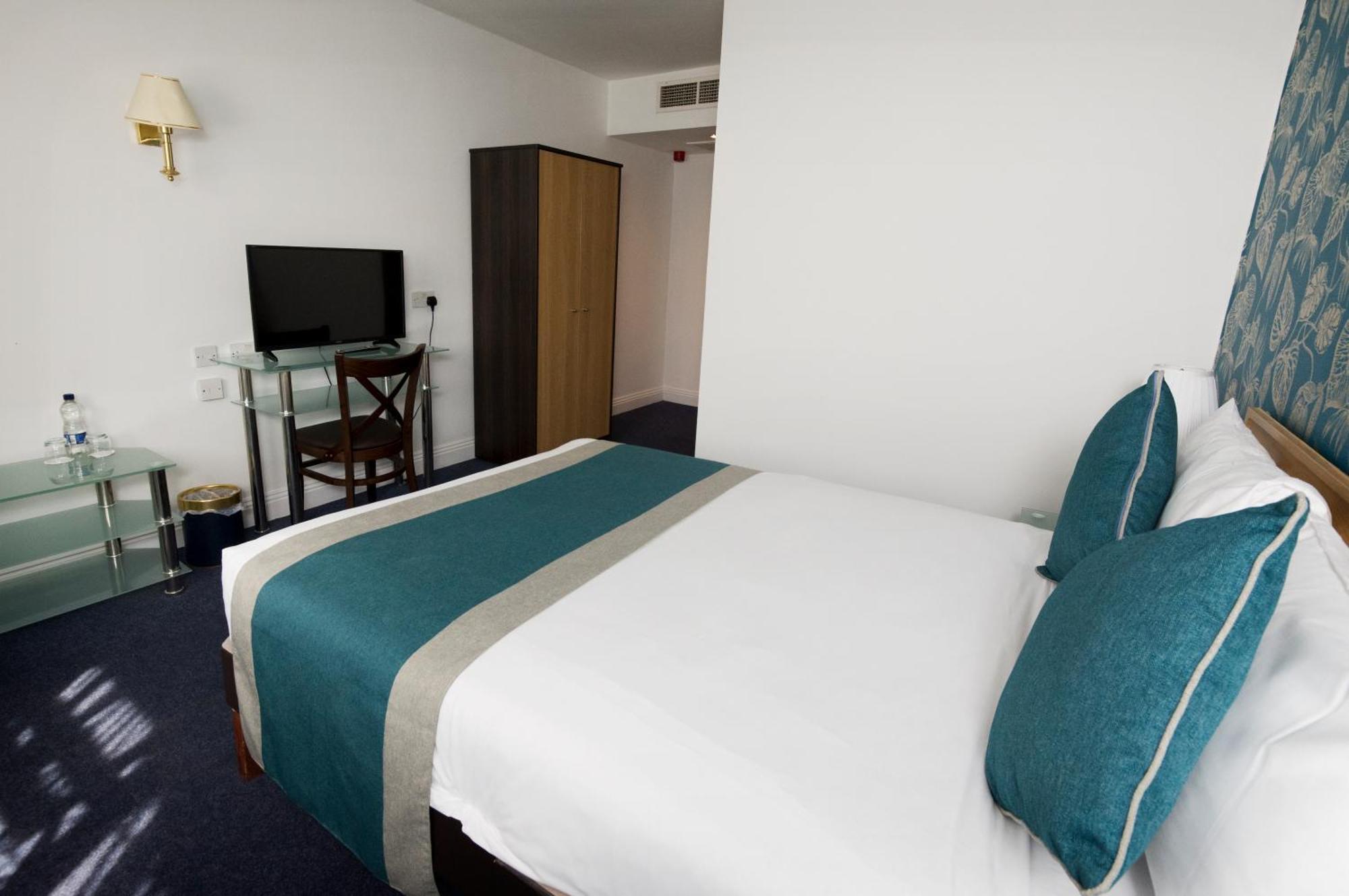 Basingstoke Country Hotel & Spa Hook  Esterno foto