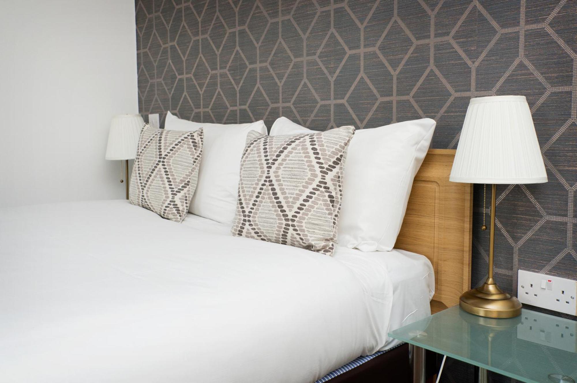 Basingstoke Country Hotel & Spa Hook  Esterno foto
