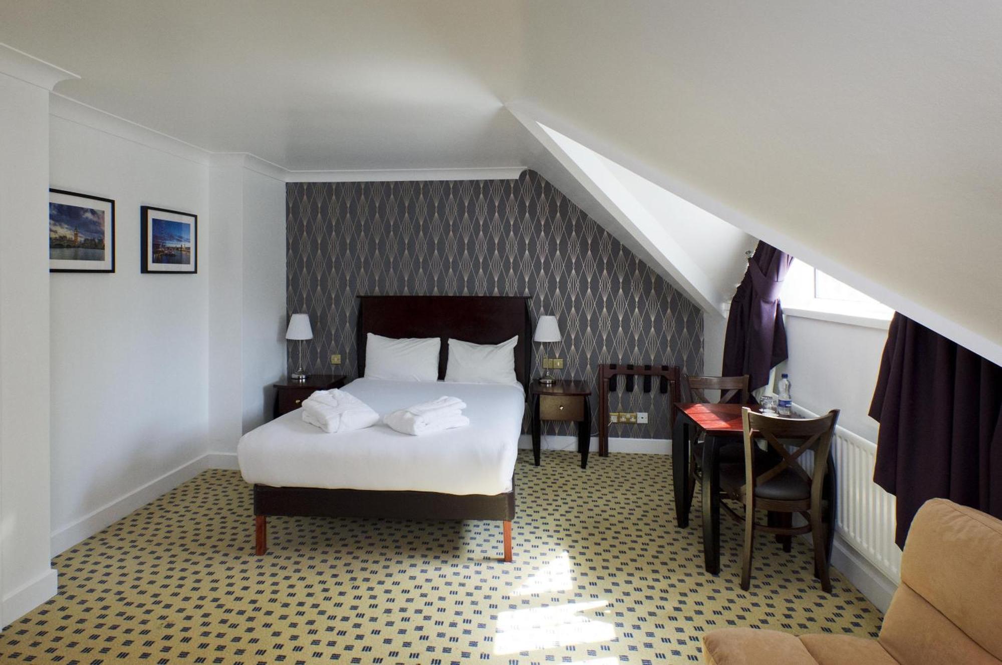 Basingstoke Country Hotel & Spa Hook  Esterno foto