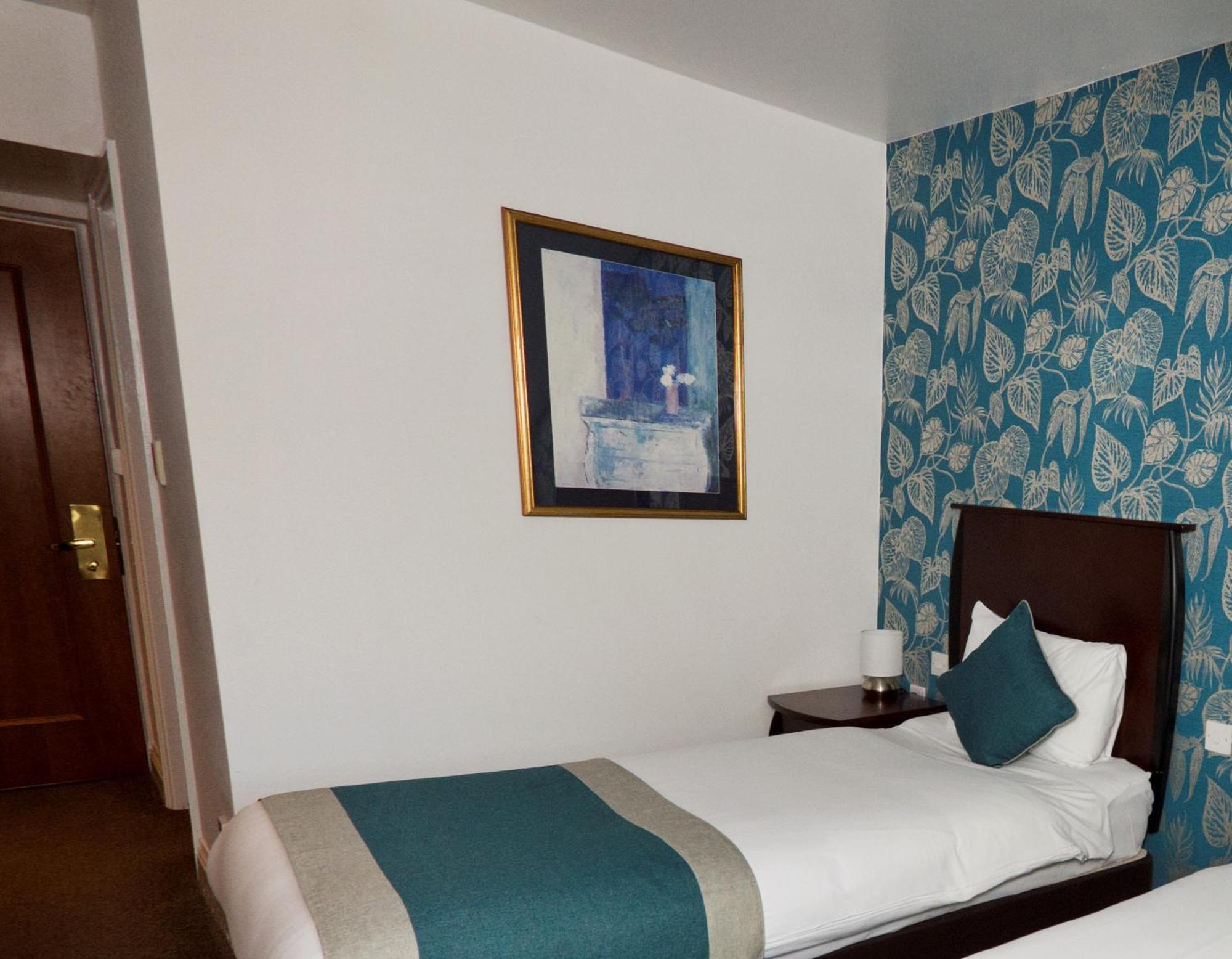 Basingstoke Country Hotel & Spa Hook  Esterno foto