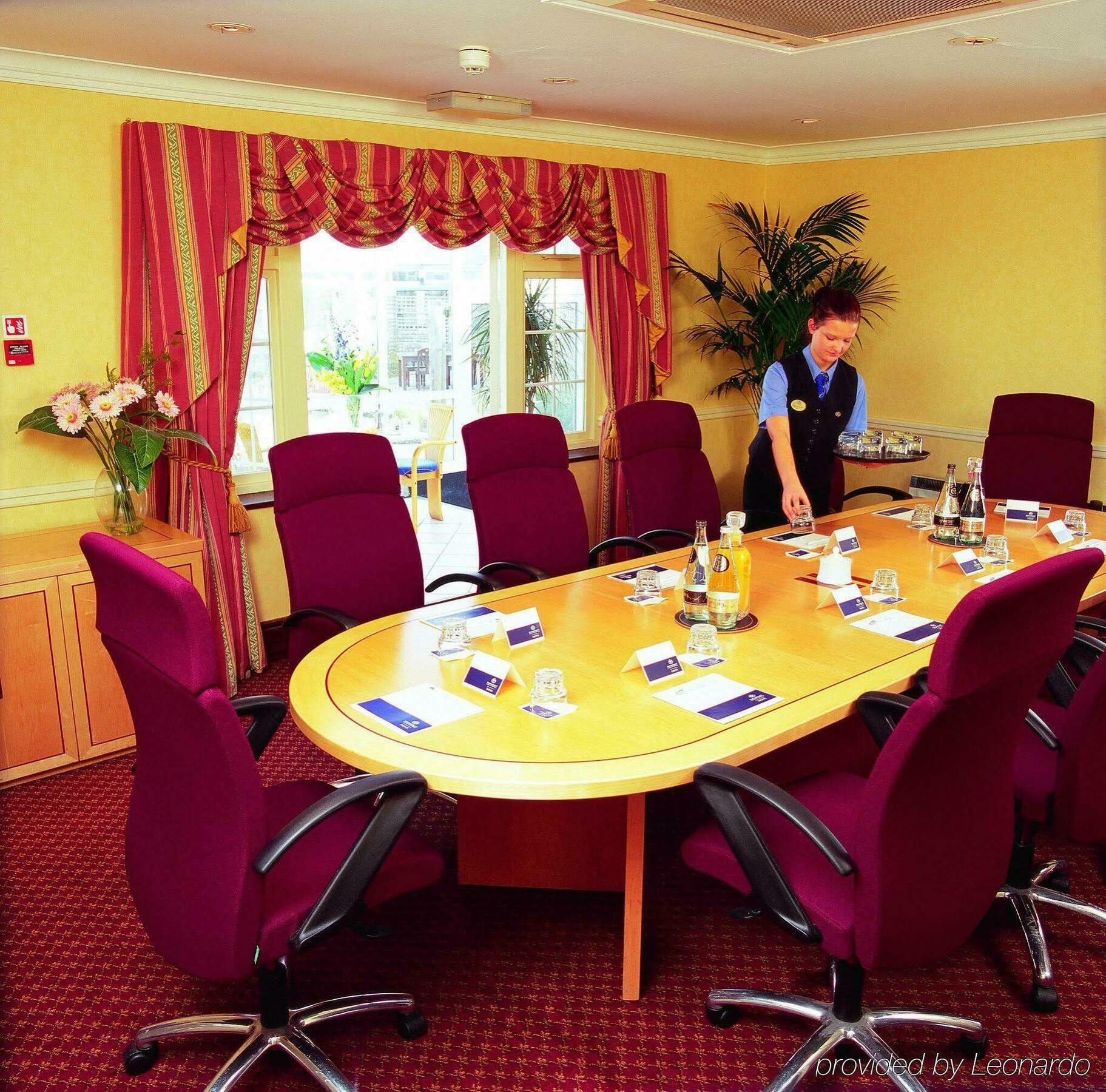 Basingstoke Country Hotel & Spa Hook  Servizi foto